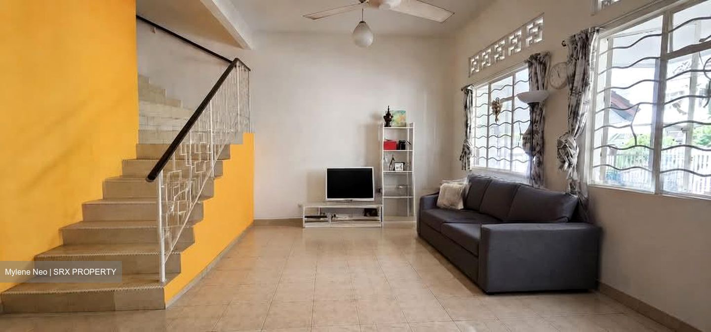 Thomson Garden Estate (D20), Terrace #588126551
